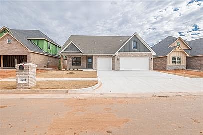 2nd image of 3204 Pinnacle Peak Dr