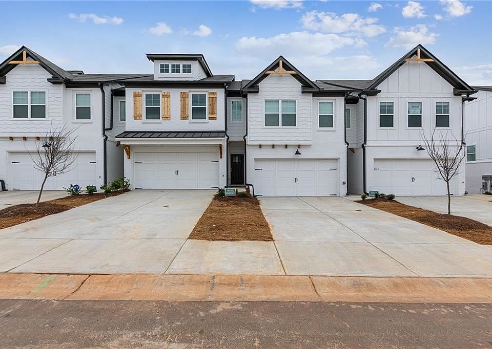1st image of 136 Cannon Trace Dr