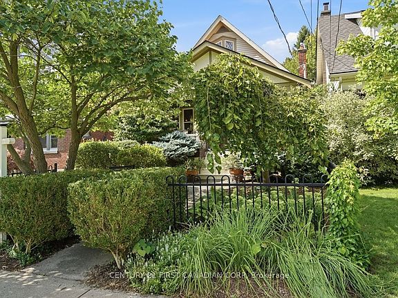 4th image of 444 Grosvenor St
