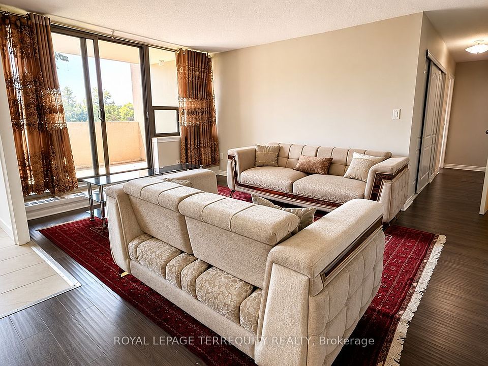1st image of 100 Wingarden Ct #409