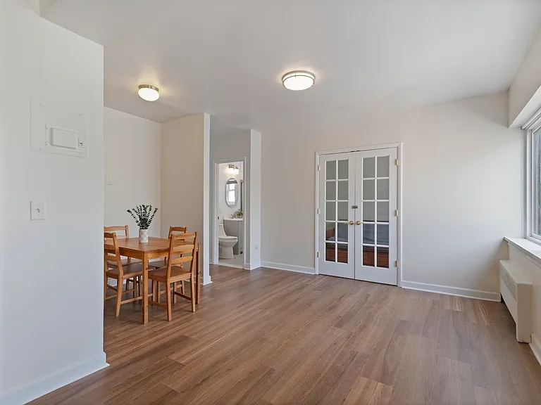 2615 John F Kennedy Blvd #301 — Photo 3