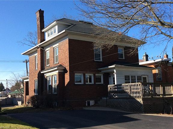 3rd image of 250 S Lincoln Ave