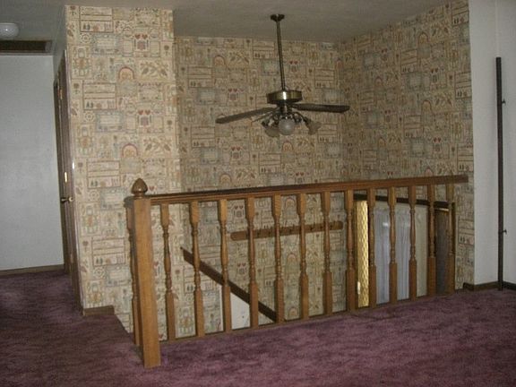 3rd image of 9821 Katie Ct