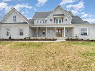 7498 Skippers Trce, Oak Ridge, NC 27310