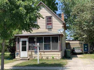 281 E 2nd St, Fond Du Lac, WI 54935