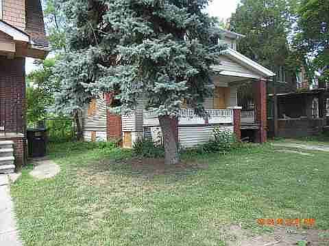 14369 Strathmoor
