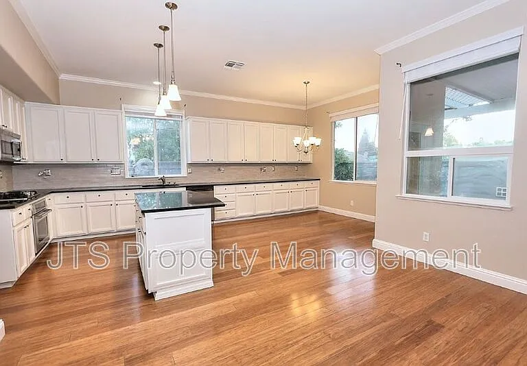 2040 San Esteban Cir — Photo 71