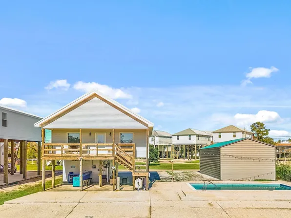 4050 Honshu St, Bay Saint Louis, MS 39520