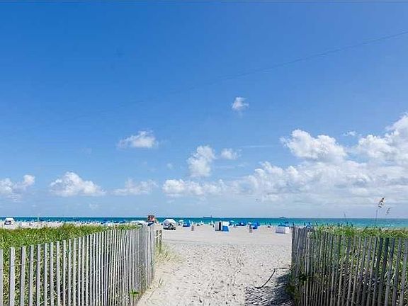 3rd image of 221 Collins Ave