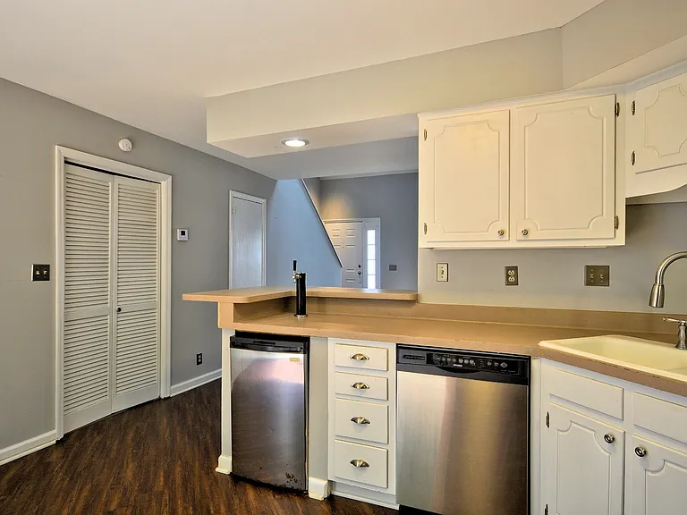 112 Azalea Ct — Photo 9