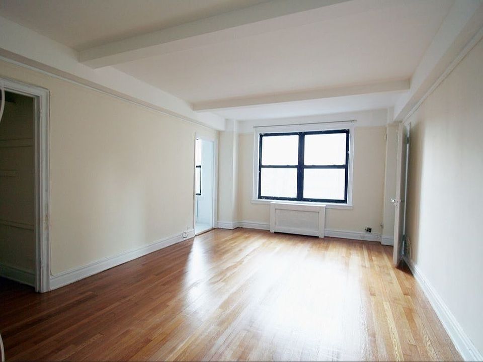 1st image of 455 W 34th St #15BB