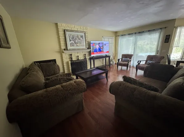 9117 Ellingham St, San Diego, CA 92129