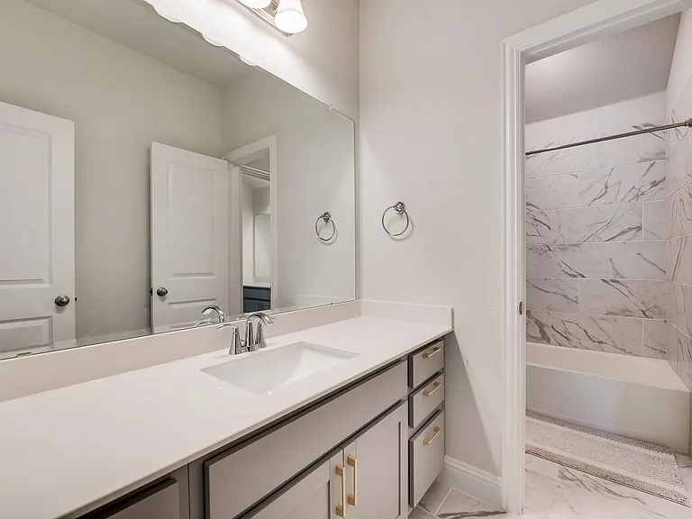 8283 Vitex Ave — Photo 19
