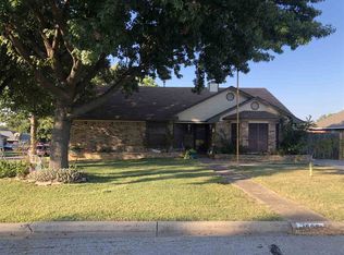 1525 Persimmon Ln, Ardmore, OK 73401