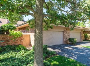 1226 Indian Trail Rd, Hinsdale, IL 60521