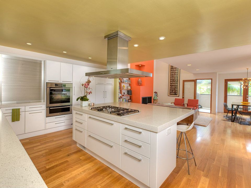 1st image of 601 Ocean Park Blvd