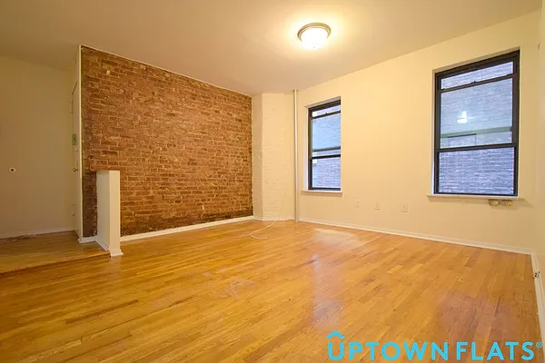 Rented by Uptown Flats LLC | media 12