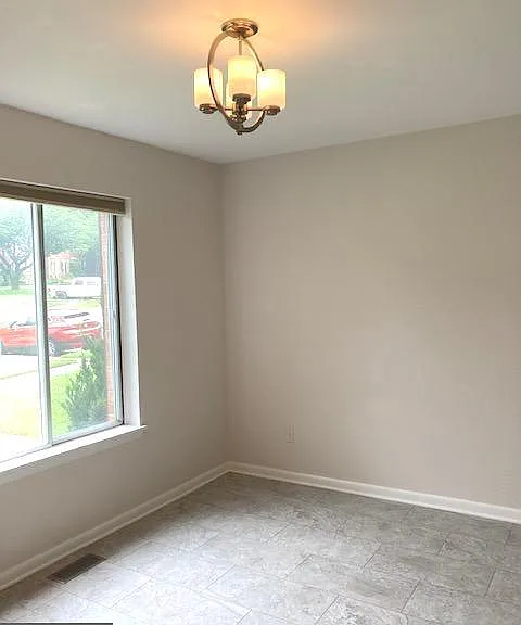 16 Castlehill Ct — Photo 12