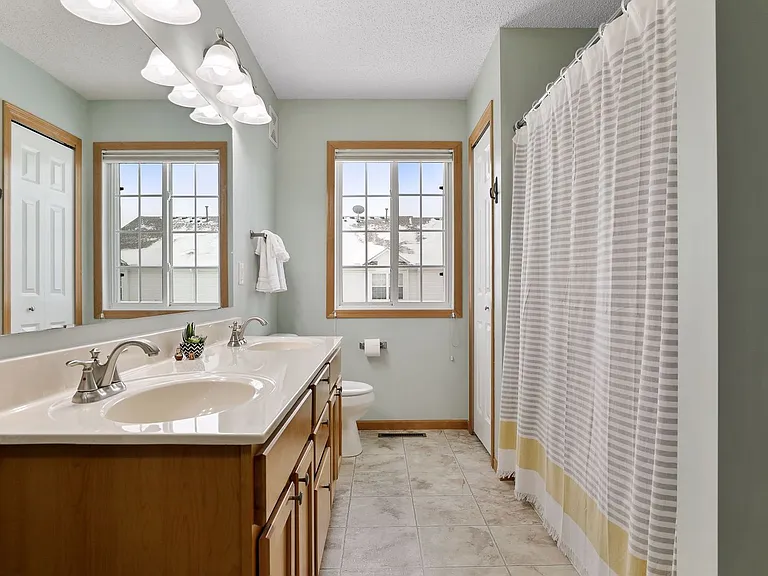 3775 Hazel Trl #H — Photo 27