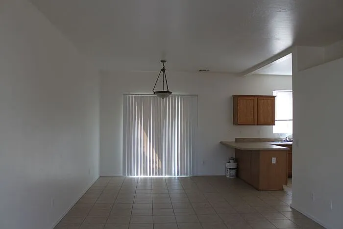 2300 E Magma Rd #121 — Photo 5