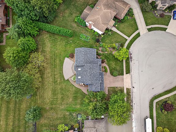 4th image of 4066 Aveniel Ct