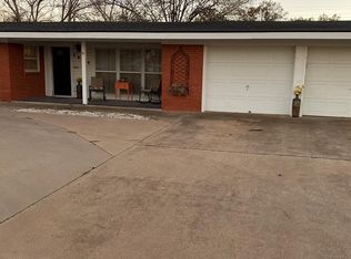 3004 34th St, Snyder, TX 79549