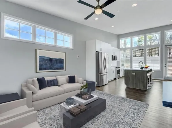 900 Brees Ct, Atlanta, GA 30318