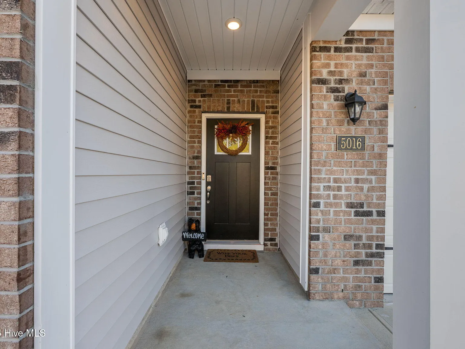 3 bed, 2.0 bath, 1803 sqft, $2,150 — Photo 4