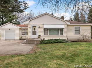 6622 Clyde Park Ave SW, Byron Center, MI 49315