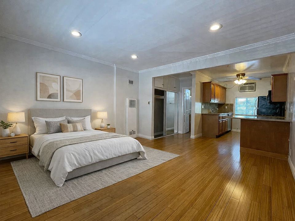 1st image of 10460 National Blvd APT 20