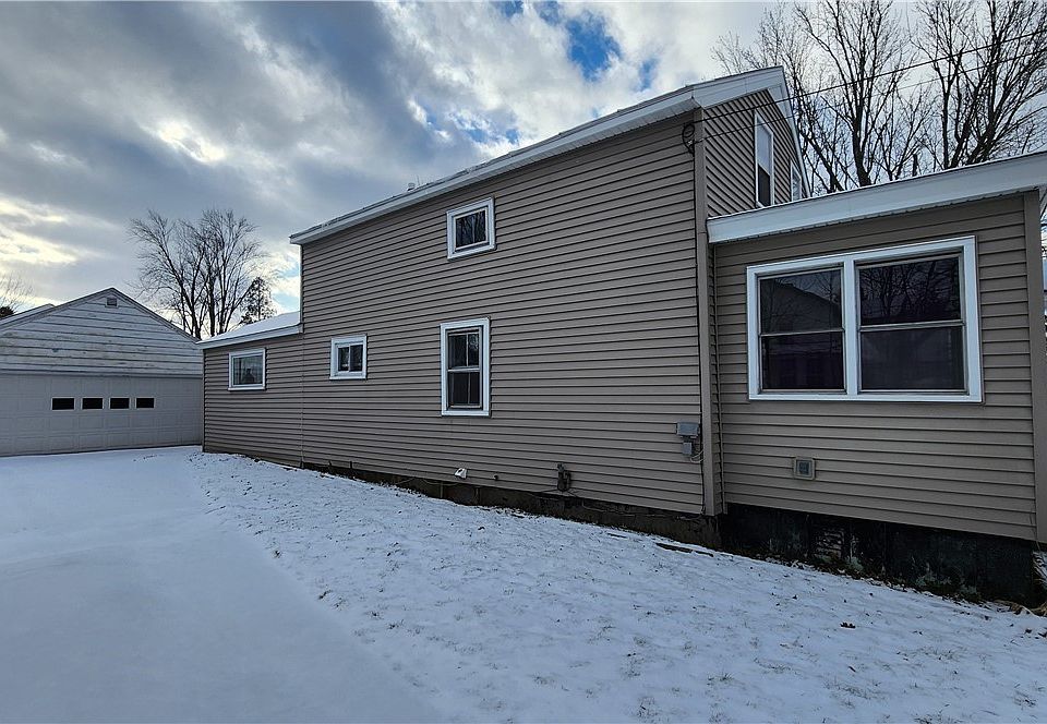 5305 Broad St, Durhamville, NY 13054 Zillow