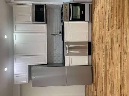 Rented by CITY SKYLINE REALTY INC | media 41