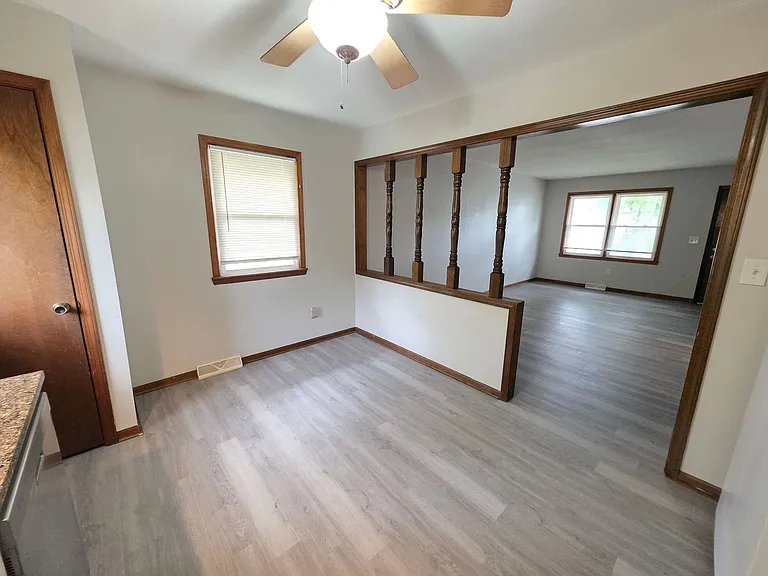 1710 SW Sunset Ave — Photo 5