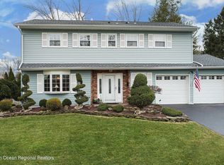 34 Ennis Dr, Hazlet, NJ 07730