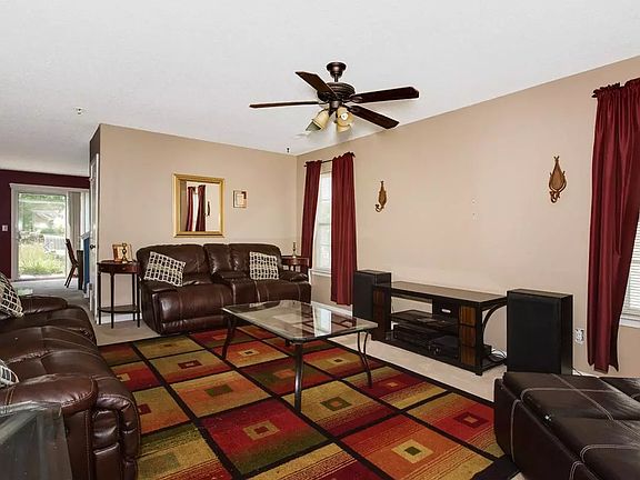 4th image of 6839 Squirrels Foot Ct