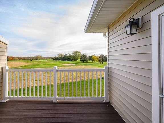 4th image of 4106 Fox Hill Dr
