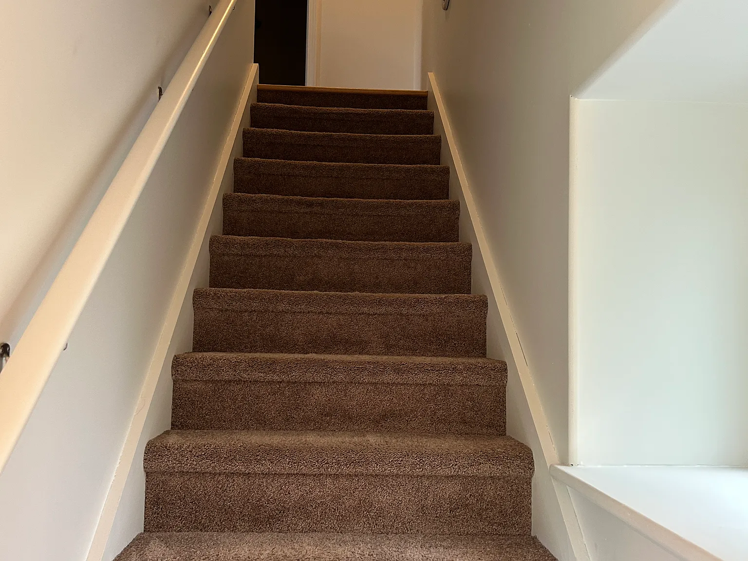 87 Cayuga St — Photo 3