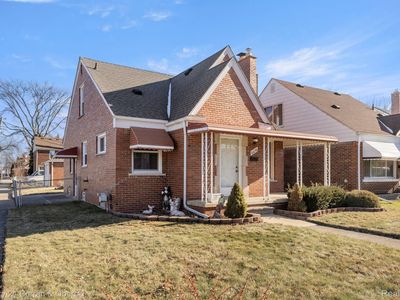 6658 Miller Rd, Dearborn, MI, 48126