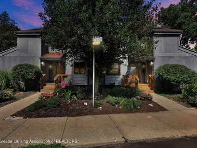 2462 Burcham Dr, East Lansing, MI, 48823