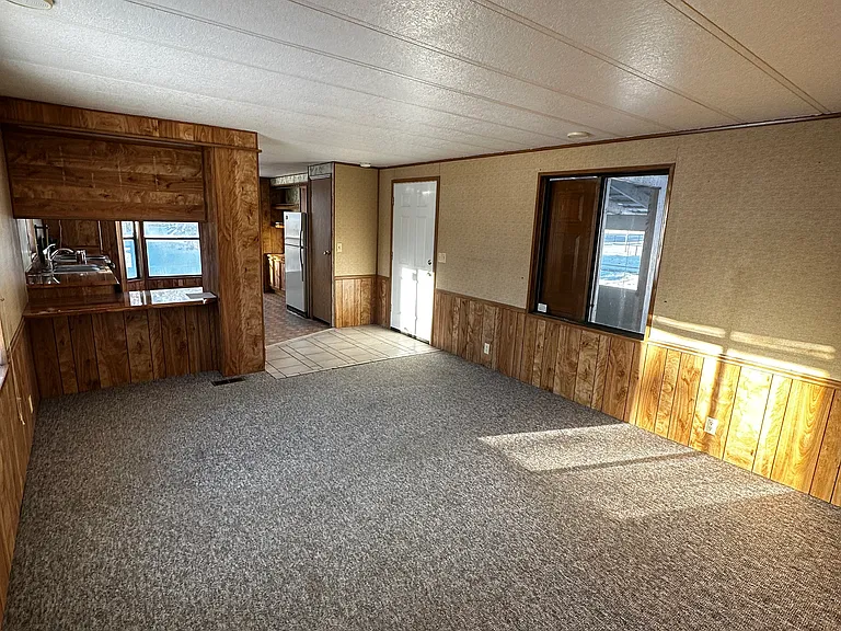 Coal Spur Ln — Photo 15
