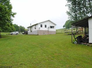 874 Proudfoot Rd, Philippi, WV 26416