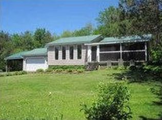 17 Pine Rd, Turner, ME 04282