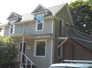 7027 15th Ave NE #A, Seattle, WA 98115
