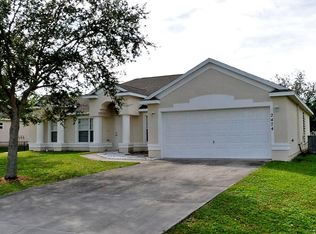 2474 SE Whitehorse St, Port Saint Lucie, FL 34984