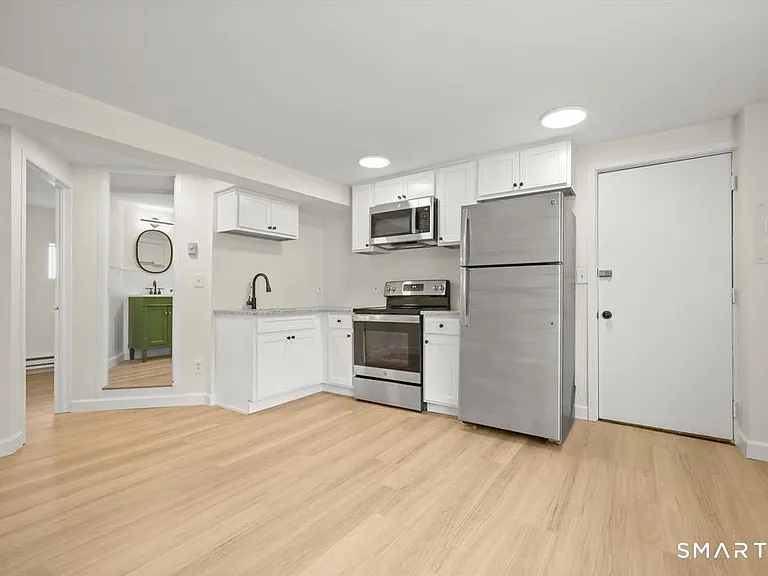106 River Rd #1 — Photo 6