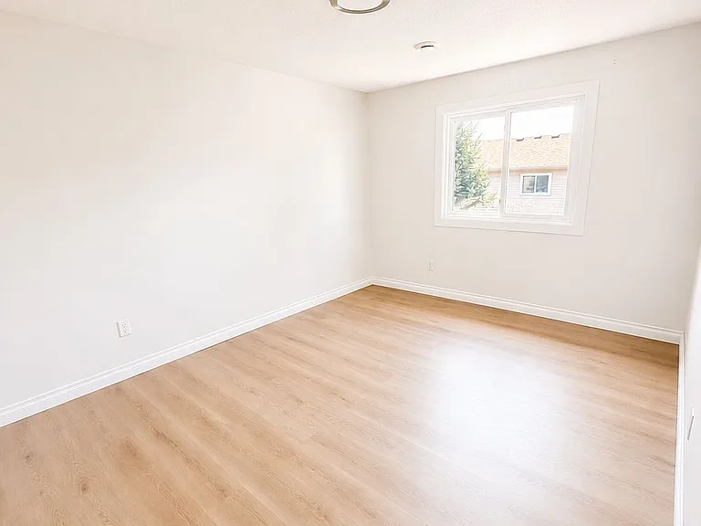 450 Pond Mills Rd #15 — Photo 21