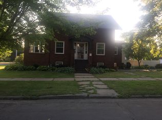 410 5th St SW, Austin, MN 55912