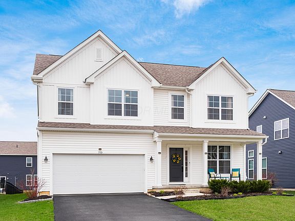 2nd image of 719 Otter Tail Dr