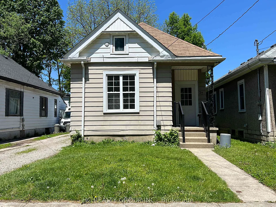 37 Empress Ave
