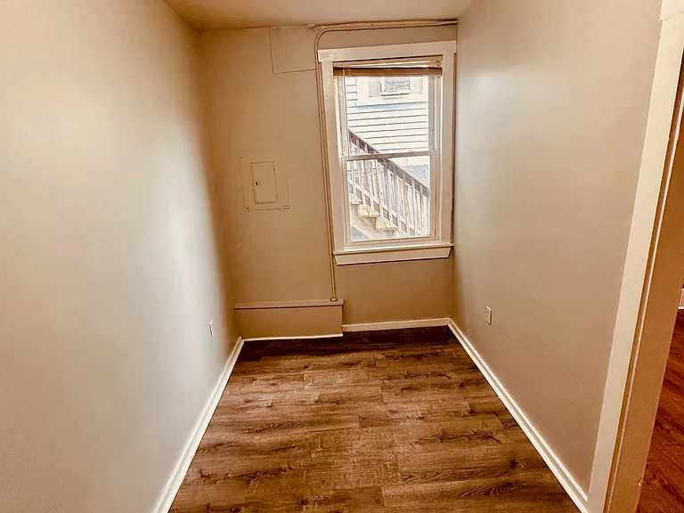 474 County St #14 — Photo 3
